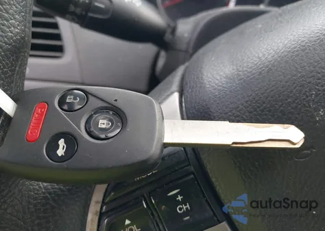 2008 Honda Accord 2.4 Lx from USA, damaged, VIN JHMCP26308C026015